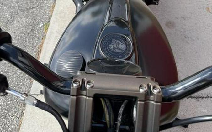 2023 Indian Motorcycle® Sport Chief Black Smoke