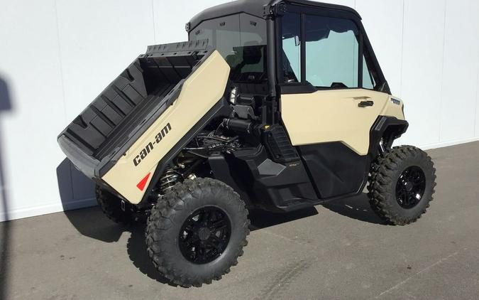 2026 Can-Am® Defender Limited HD11 Desert Tan & Carbon Black