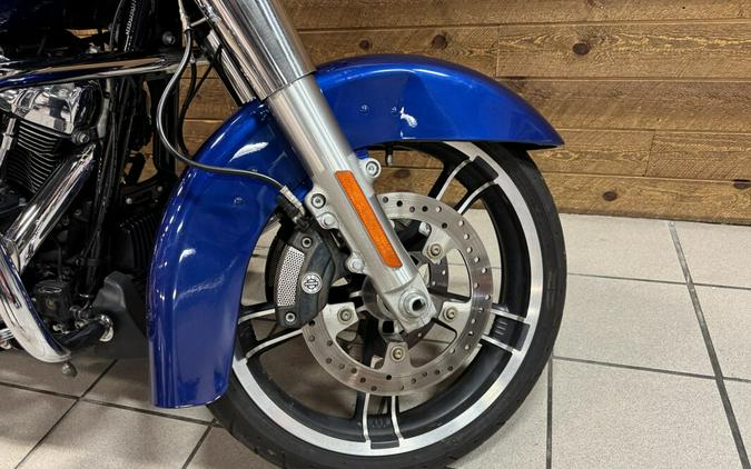 2017 Harley-Davidson® Street Glide® Special Superior Blue FLHXS