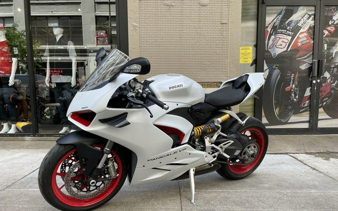 2023 Ducati Panigale V2 White Rosso Livery