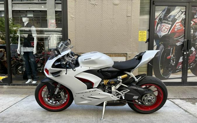 2023 Ducati Panigale V2 White Rosso Livery