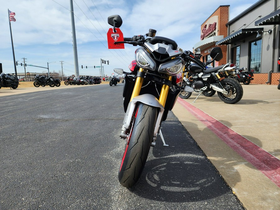 2026 Triumph Street Triple 765 RX