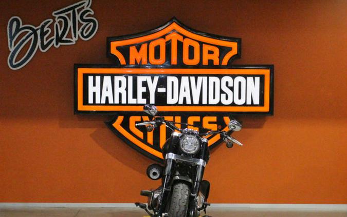 2020 Harley-Davidson® FLSL - Softail® Softail Slim®