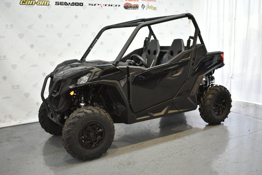 2025 Can-Am™ Maverick Trail DPS 1000