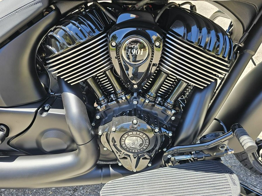 2025 Indian Motorcycle® Chieftain® Dark Horse®