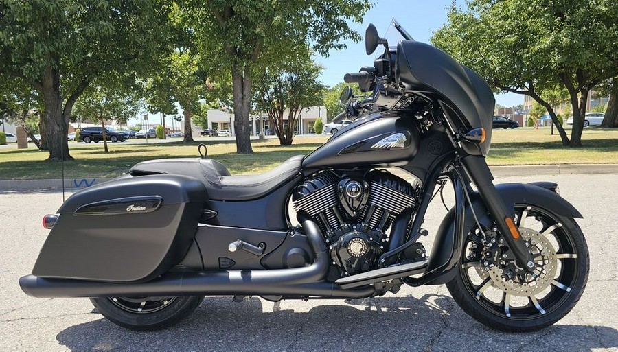 2025 Indian Motorcycle® Chieftain® Dark Horse®