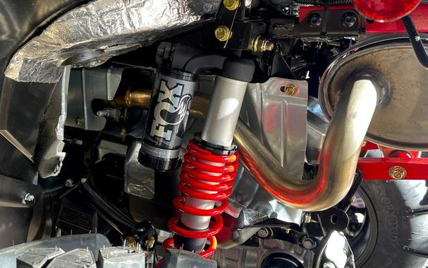 2026 Can-Am® Renegade X mr 1000 R Hyper Silver & Legion Red