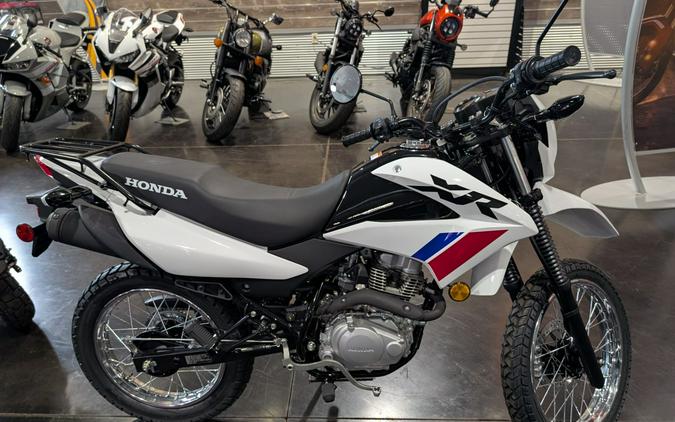 2025 Honda XR150L