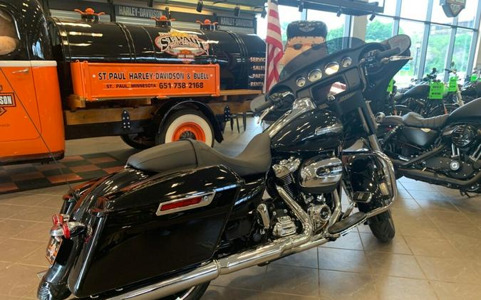 2023 Harley-Davidson Street Glide FLHX