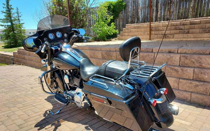 2013 Harley-Davidson Street Glide Midnight Pearl