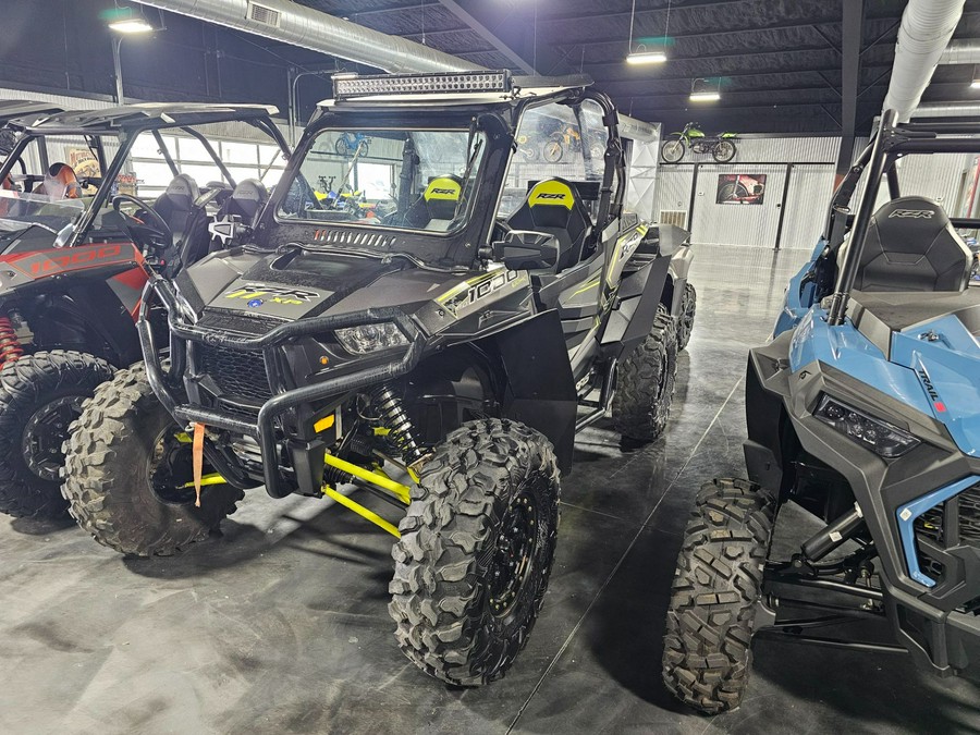 2016 Polaris RZR XP® 1000 EPS