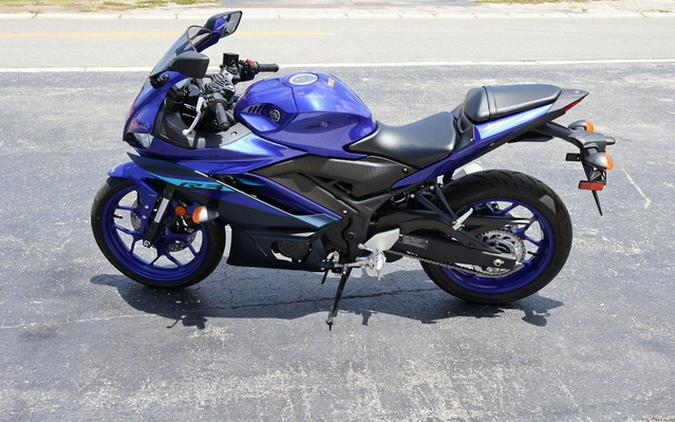 2025 Yamaha YZF-R3 R3 ABS