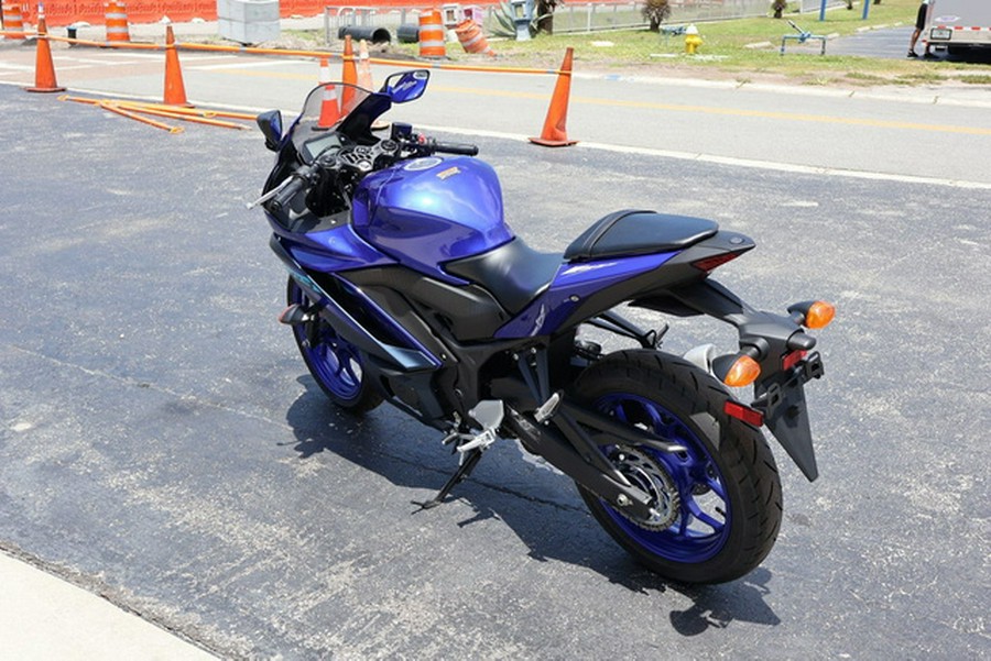 2025 Yamaha YZF-R3 R3 ABS