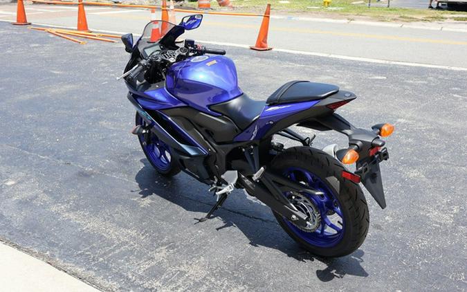 2025 Yamaha YZF-R3 R3 ABS