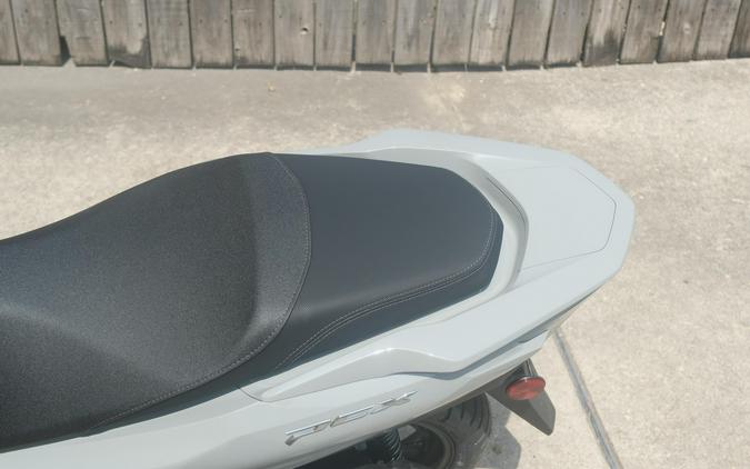 2025 HONDA PCX