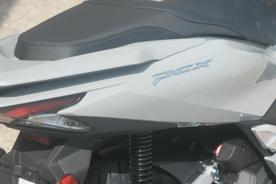 2025 HONDA PCX