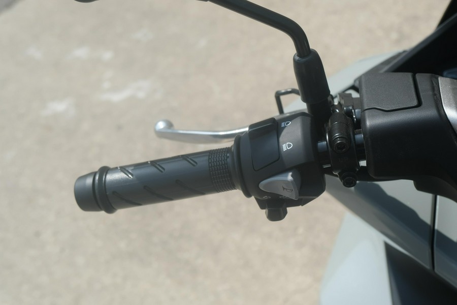 2025 HONDA PCX