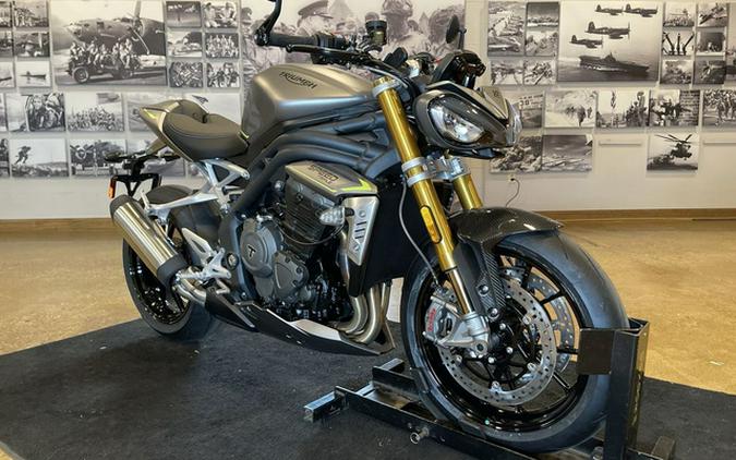 2022 Triumph Speed Triple 1200 RS Review (13 Fast Facts)