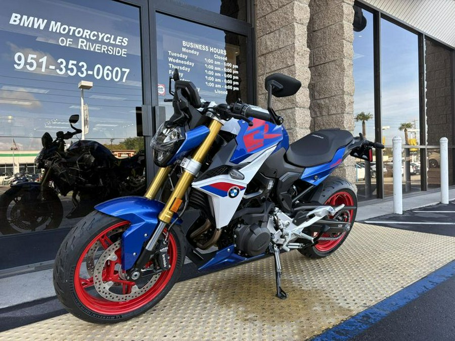 New 2025 BMW F 900 R
