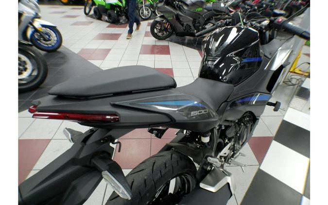 2025 Kawasaki Ninja 500