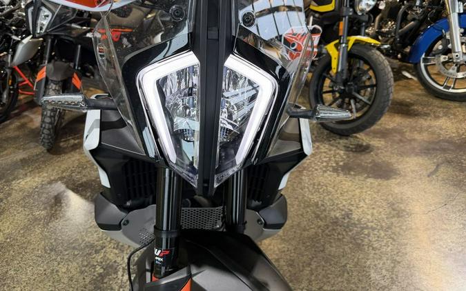 2024 KTM 790 Adventure
