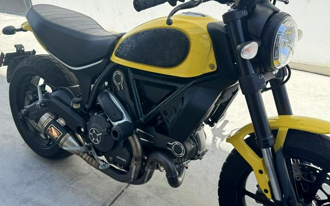 2017 Ducati Scrambler Icon '62 Yellow