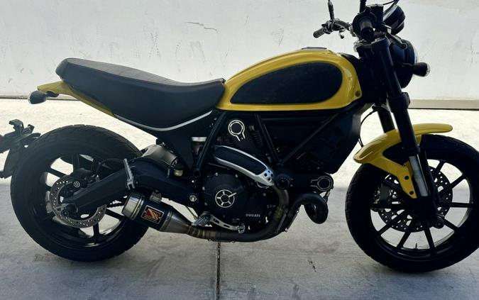 2017 Ducati Scrambler Icon '62 Yellow