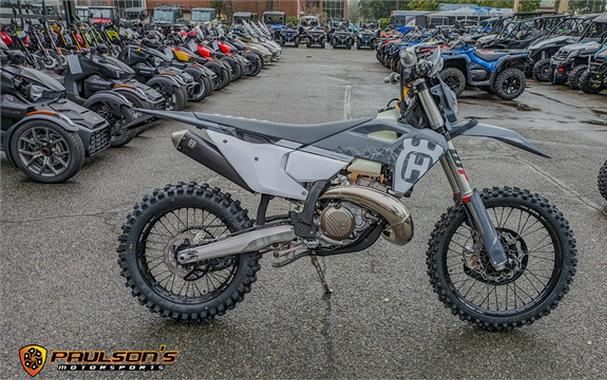 2024 Husqvarna TE 300 Pro First Look [9 Fast Facts]