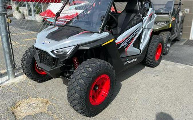 2024 Polaris RZR 200 EFI