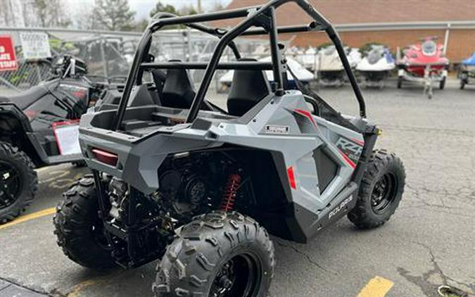 2024 Polaris RZR 200 EFI