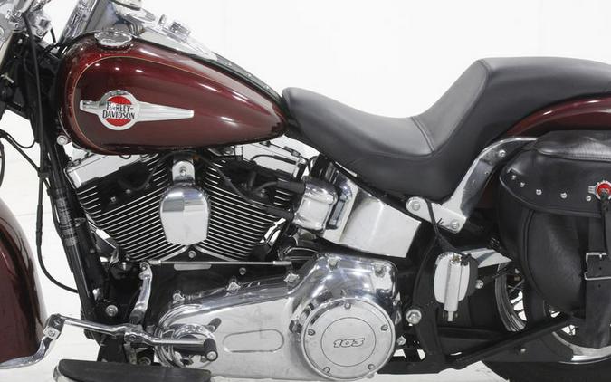 2017 Harley-Davidson® FLSTC - Heritage Softail® Classic