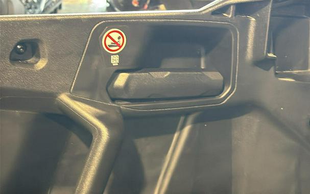 2026 Can-Am® Maverick Sport X rc 1000R