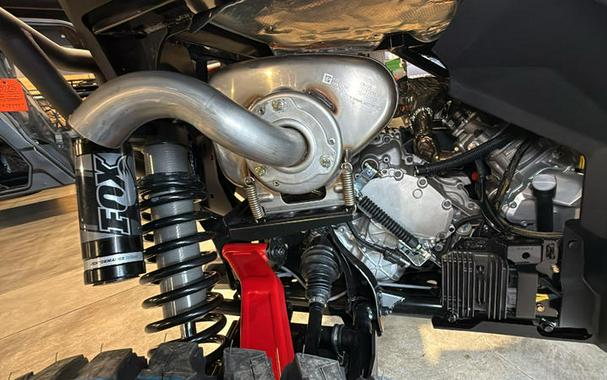 2026 Can-Am® Maverick Sport X rc 1000R