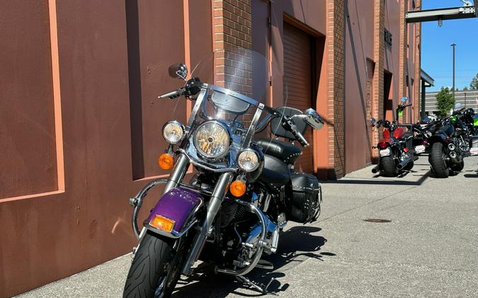 Harley-Davidson® Heritage Softail® Classic Black & Purple