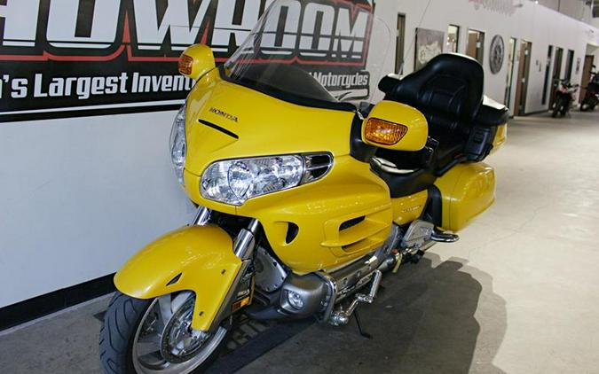 2002 Honda GOLD WING