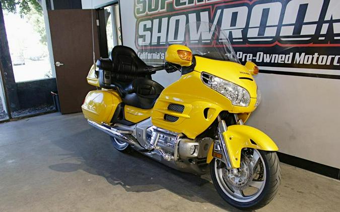 2002 Honda GOLD WING