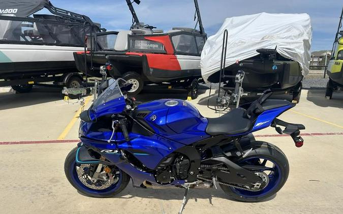 2026 Yamaha YZF-R1