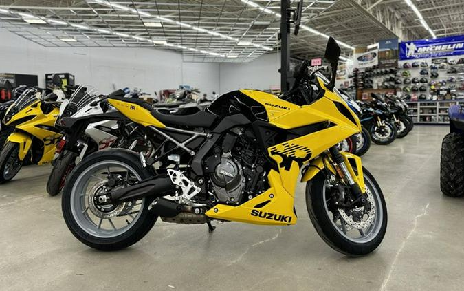 2024 Suzuki GSX-8R