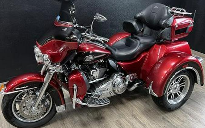 2012 Harley-Davidson® FLHTCUTG - Tri Glide® Ultra Classic®