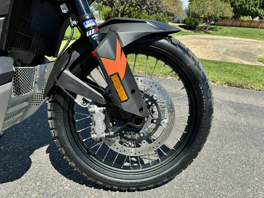 2024 KTM 790 Adventure