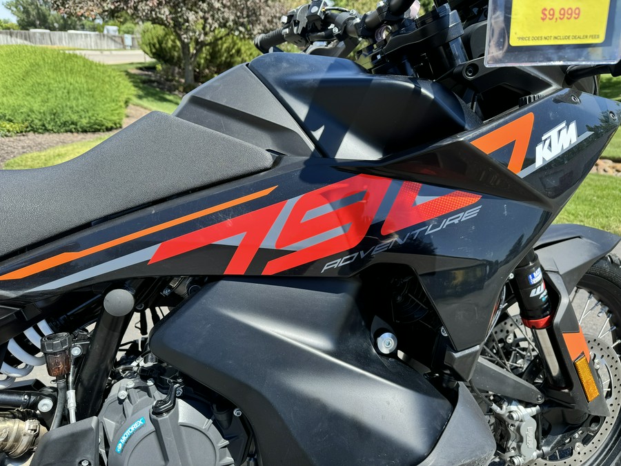 2024 KTM 790 Adventure