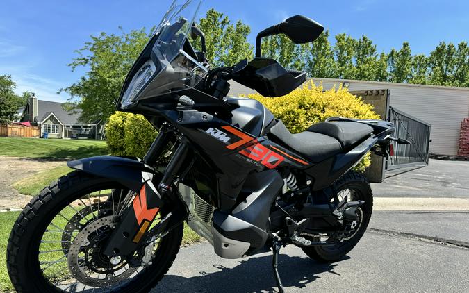 2024 KTM 790 Adventure