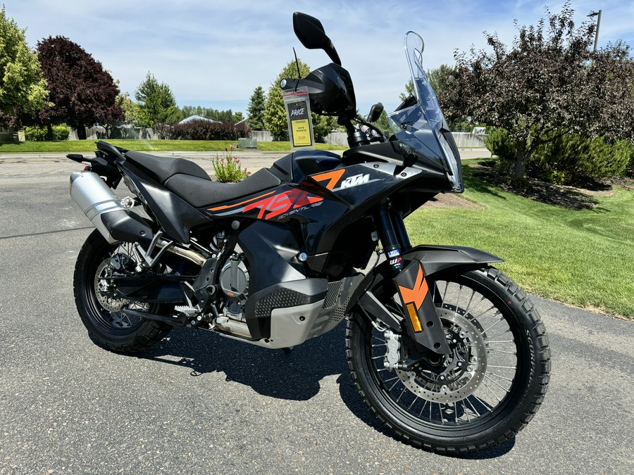 2024 KTM 790 Adventure