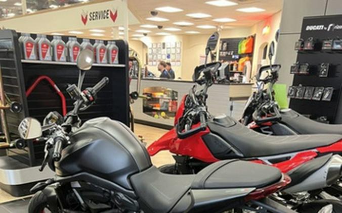 2026 Ducati Monster Dark Stealth 937