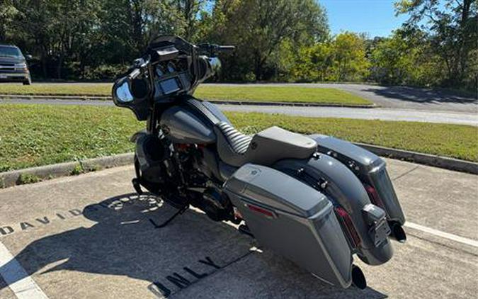 2018 Harley-Davidson CVO Street Glide