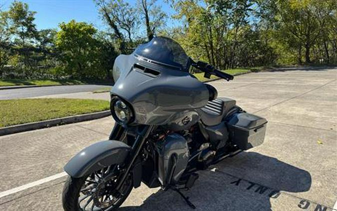 2018 Harley-Davidson CVO Street Glide