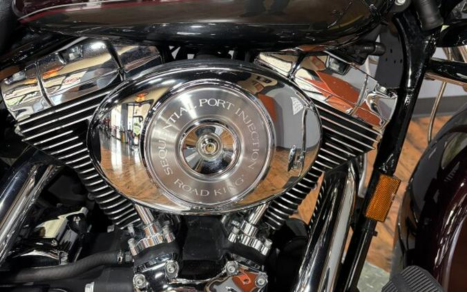 2005 Harley-Davidson® Road King® Classic CHERRY/BLACK W/PINSTRIPE