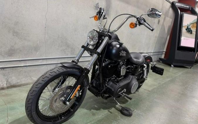 2017 Harley-Davidson® FXDB - Street Bob®