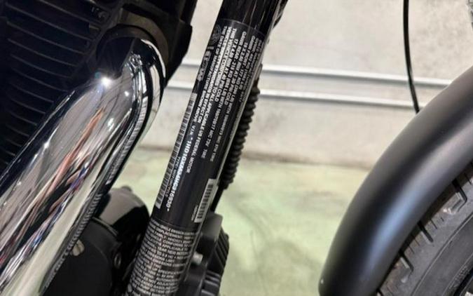 2017 Harley-Davidson® FXDB - Street Bob®