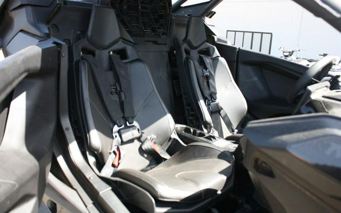 2025 Can-Am 0006JSP00
